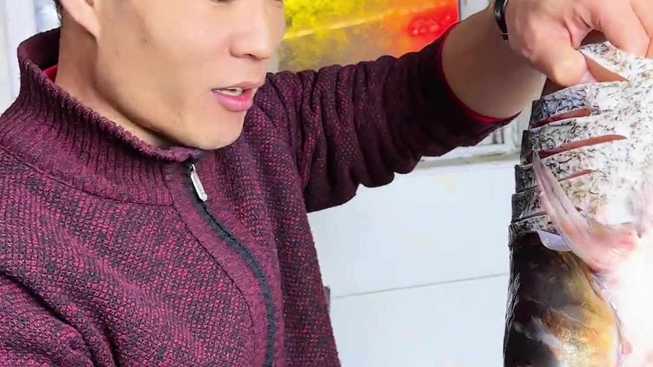 天冷了，铁锅炖大鱼搞起来 #抖音美食创作者 #抖音美食推荐官 #天冷吃点啥 #铁锅炖鱼