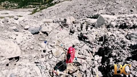 Shape-Shifting GOAT Robot Tackles Tough Terrain Like An Animal