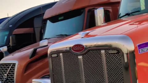 Can you spot it #ourtruckinglife #reallifetruckers #trucking #truckdriver #truckinlifestyle