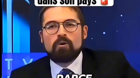 Dans un ressentiment anti-blanc, alors qu'ils fuient leurs pays