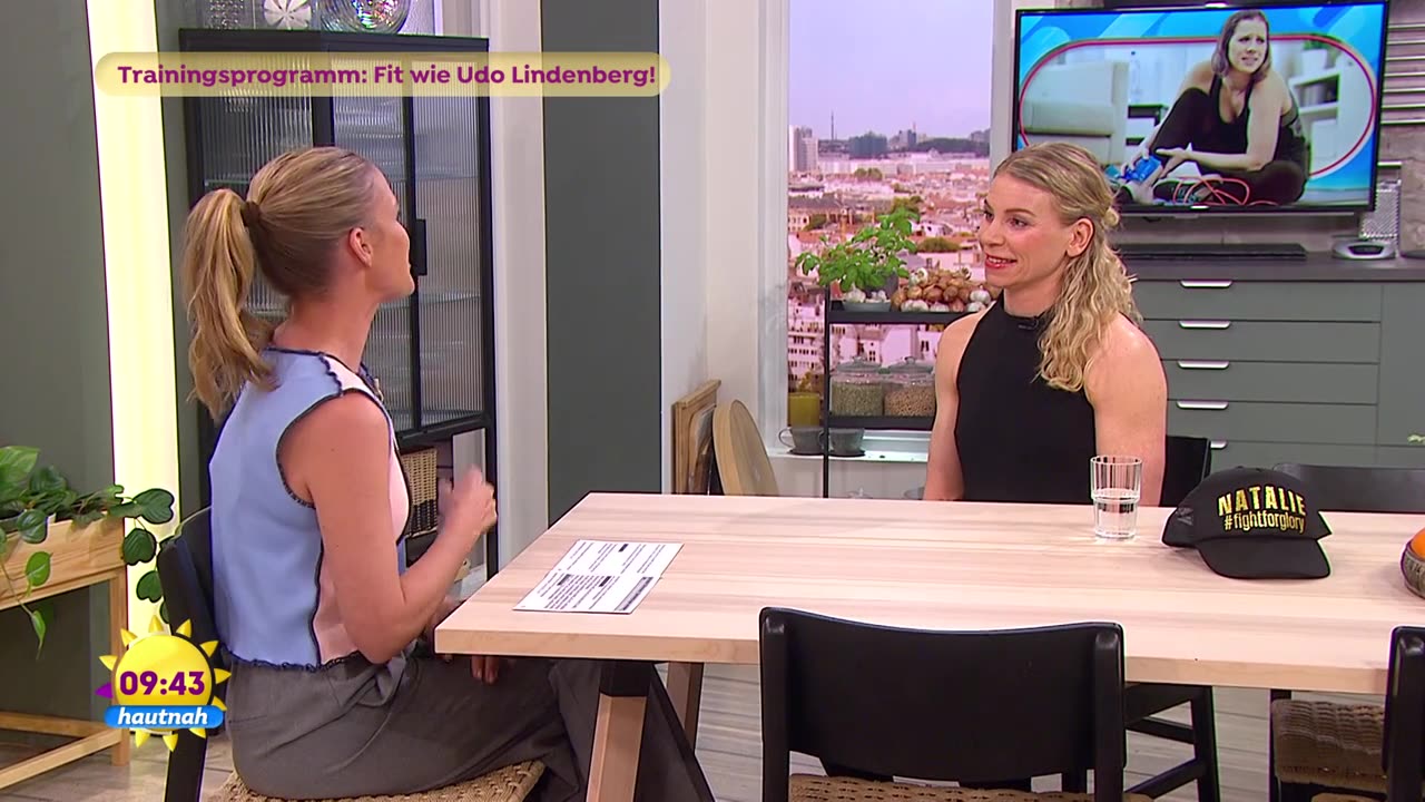 Alina Merkau_SAT.1 - Frühstücksfernsehen_ Trainingsprogram