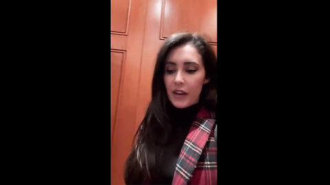 Rep. Anna Paulina Luna filed a discharge petition to force a vote to ban stock trading in Congress.