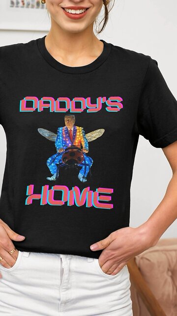 An Extremely Bizarre Donald Trump Meme 🐞