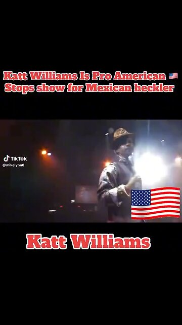 Katt Williams Stops Show For Mexican Heckler