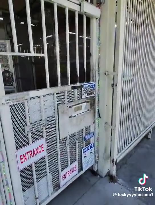 Heavily secured Liquor store in Compton