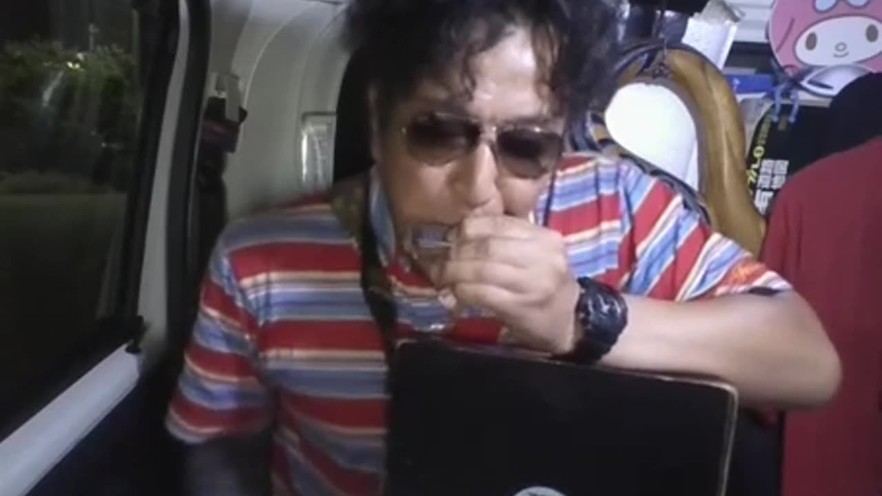 red crayola cover X...ともぞう(tomozo)