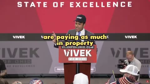 JUST IN: 🇺🇸 Vivek Ramaswamy calls to abolish income tax.