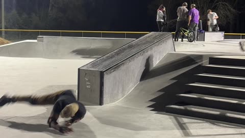 Rollerblader Grind Fail