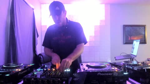 You’re Now Locked Into Timeless !