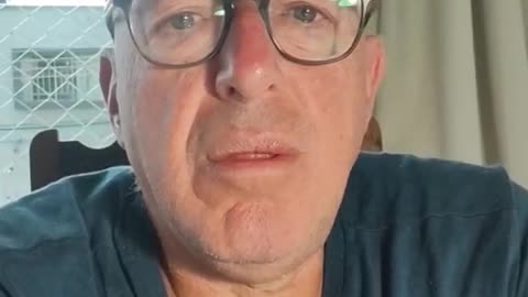 ONDERZOEKSJOURNALIST MICHA KAT TEGEN ARNOLD KARSKENS — JE KUNT NEDERLAND HELPEN MET HET EXPOSEN VAN NATALIE RIGHTON