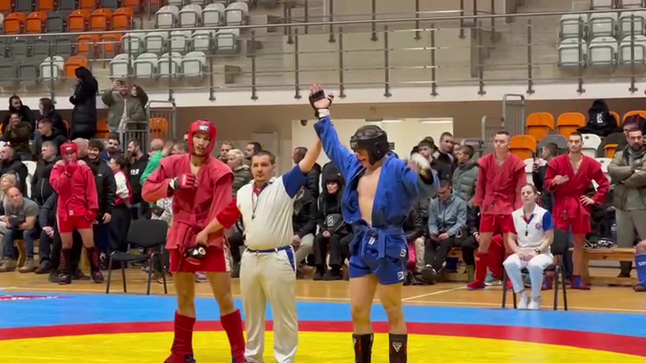 11 15.02.2026 Mike 01