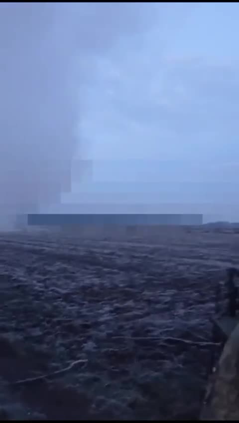 Precise strike by Ukrainian soldier. Russian Kalibr missile bursts into flames within seconds