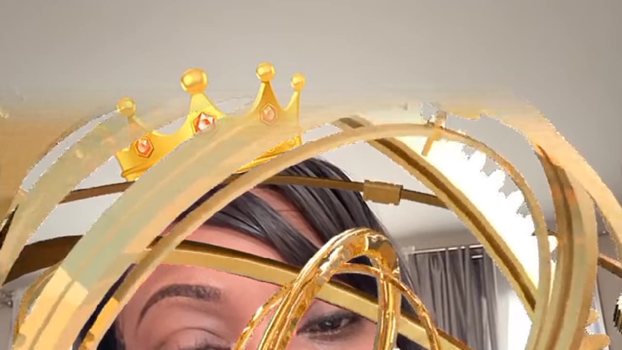 Year 2025 and the girls is back using Pastor as content