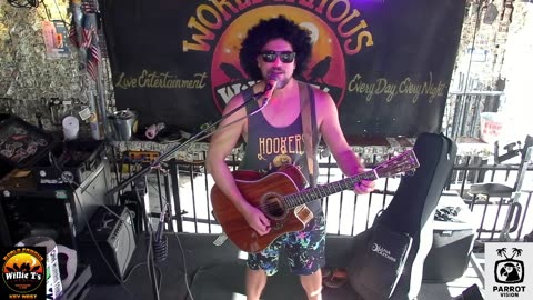 LIVE Music Everyday!