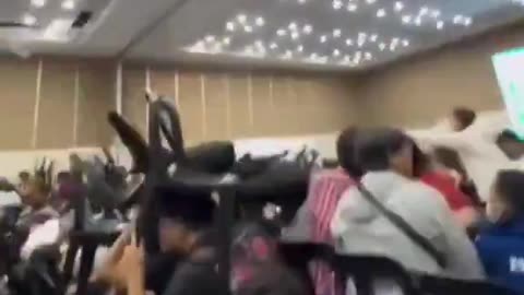 Panic erupts at Davao City, Philippines school during 7.6 magnitude earthquake.