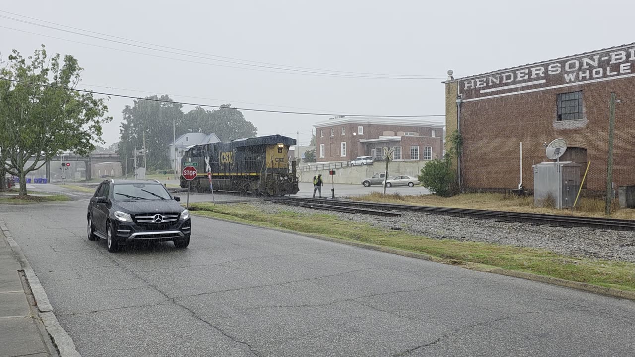 CSX Working the Conecuh Valley Interchange