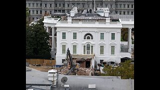 WH Ousts Arts Board Poised to Review Trump Builds