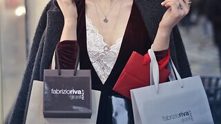 What Americans are doing about holiday spending stress