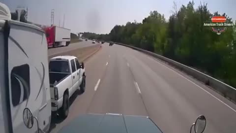 Man attempts to pass truck on an ending lane. dashcam collision
