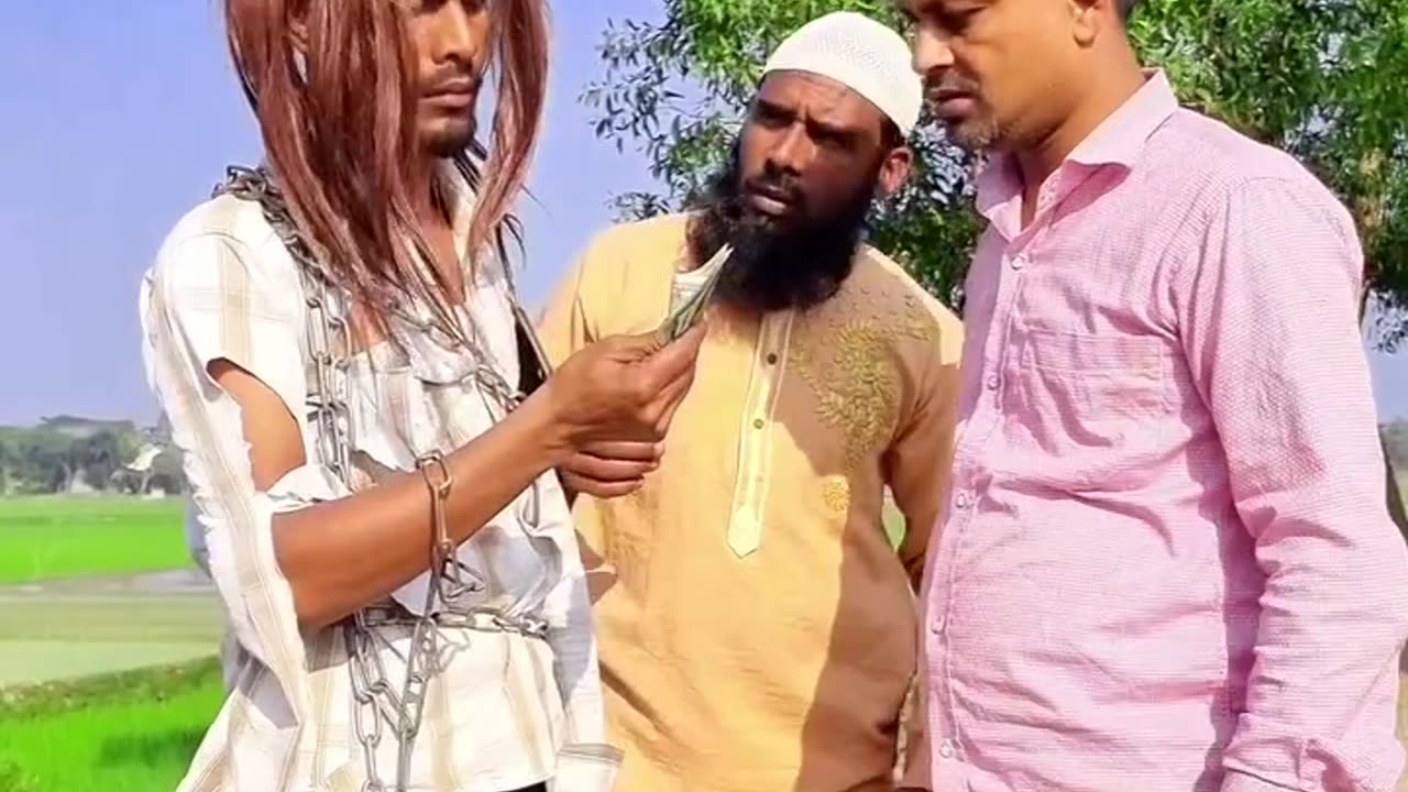 পাগল কেন মোবাইল নিলো ভিডিও টা দেখে অবাক হবেন