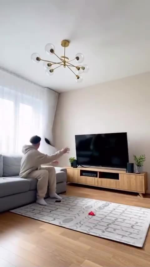 I literally cannot stop watching this one! HAHAHAHA