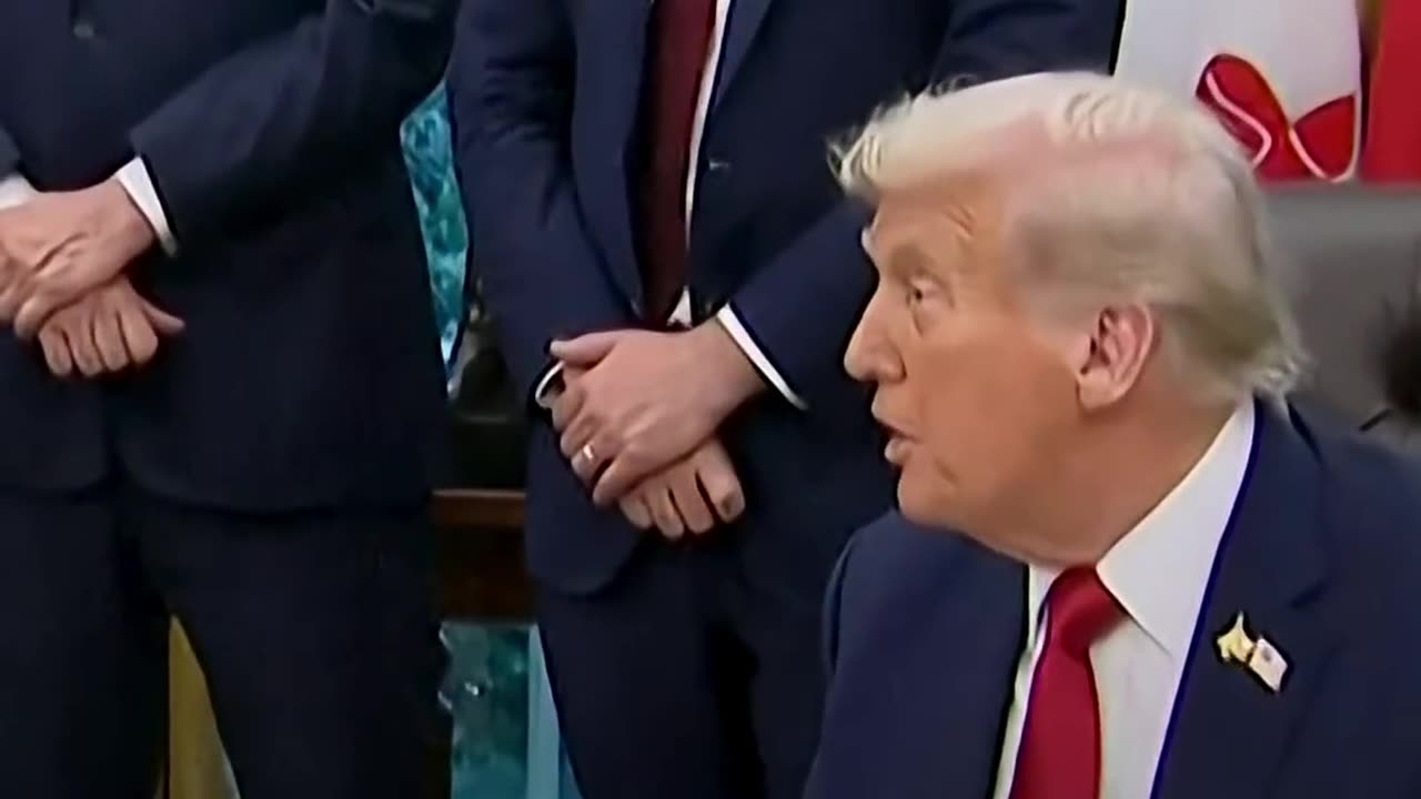 Trump Signs TikTok Order With US App Valued at $14 Billion