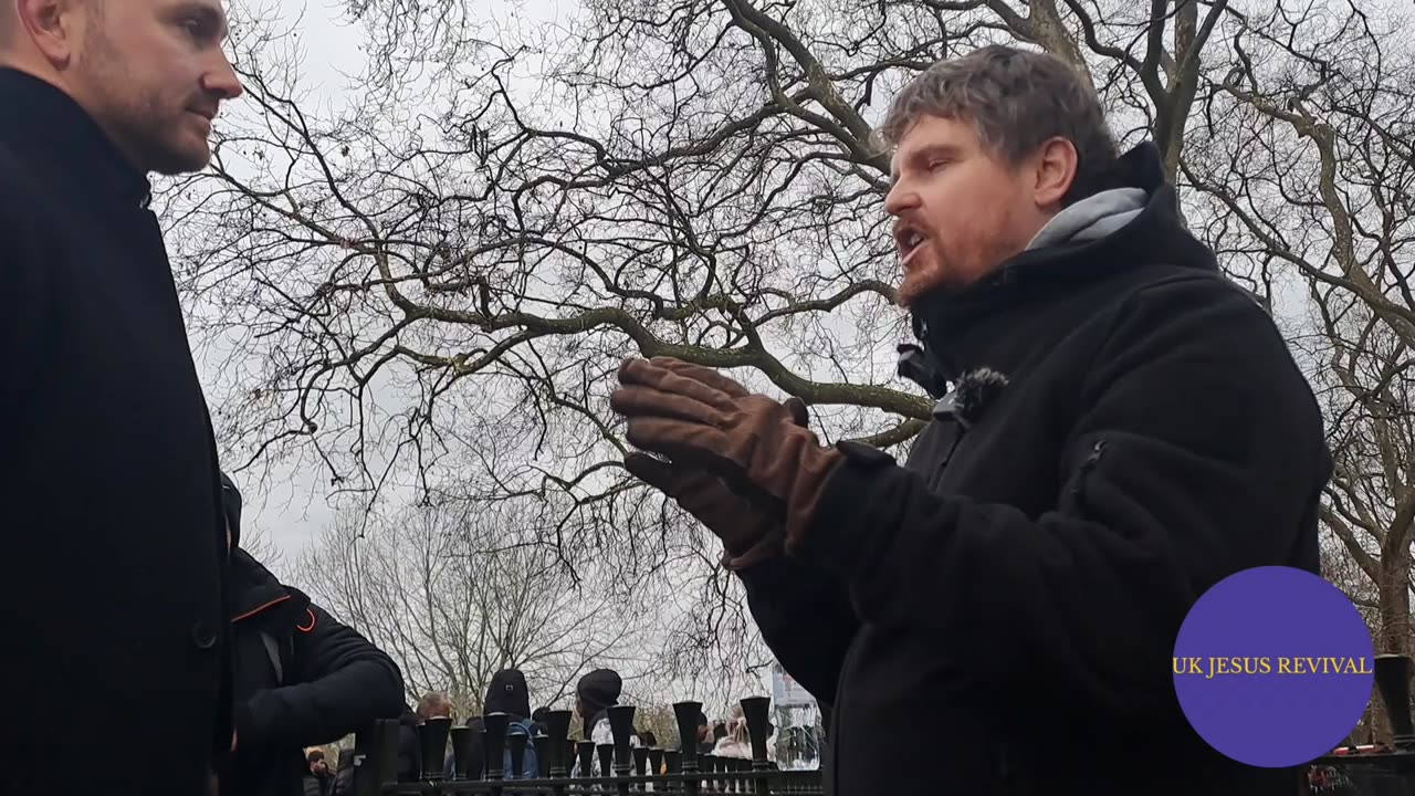 Bob of Speaker's Corner gives advice to a new Christian about apologetics & about the Dawa team