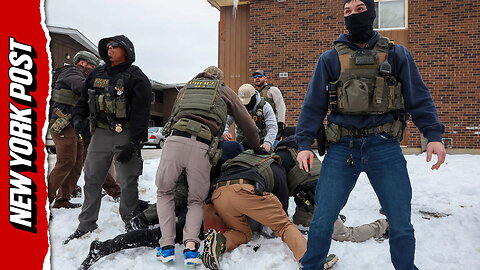 Illinois neighbors erupt on federal agents in wild standoff: 'How dare you!'