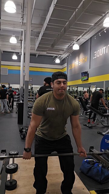 #bodybuilding #gymtok #hypertrophy #intraworkout #lateralraises