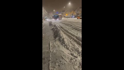 Light snowfall (less than 5 cm) paralysed traffic in many parts of the