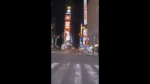 Time Square #newyork at 0400am.. #lovinglife