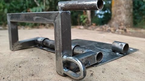 Is Your House Gate Inspired by This Welder’s Brilliant Idea?