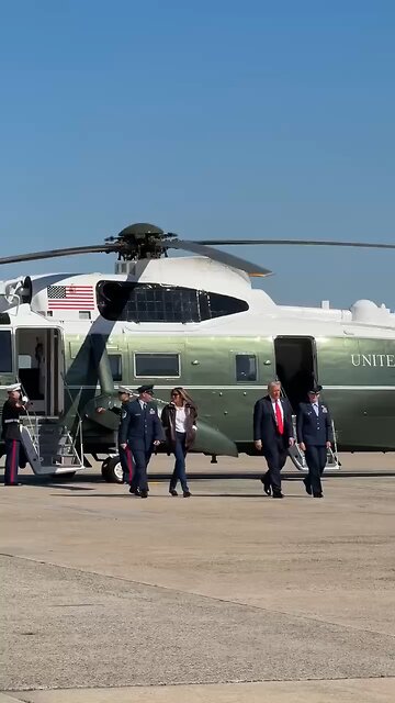 President Trump and First Lady en route to Norfolk