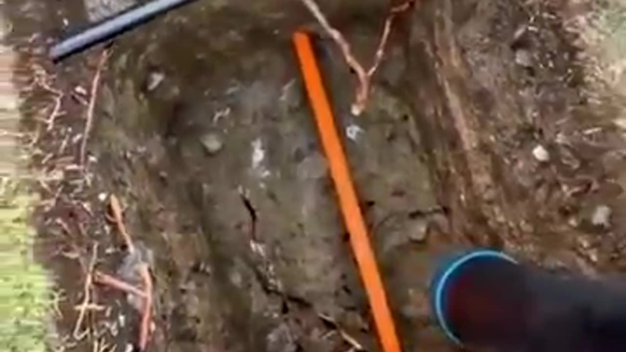 High pressure digging