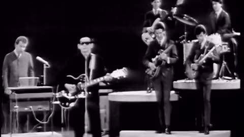 Roy Orbison - Running Scared (Monument Concert 1965)