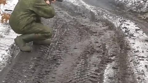 🛡️🔥 Ukraine Russia War | Serviceman Demining Road, Rifle Fire Causes Detonation | RCF
