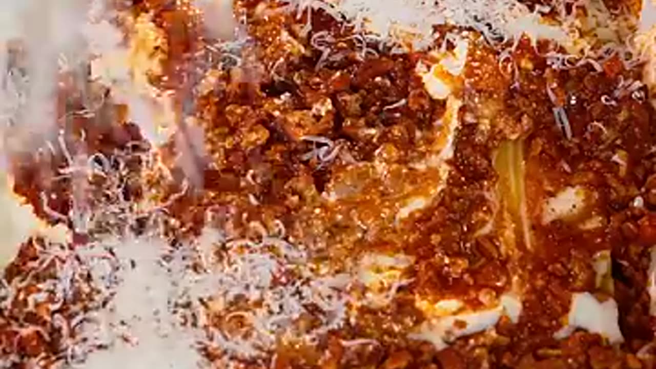 Must Watch: PewDiePie Lasagna