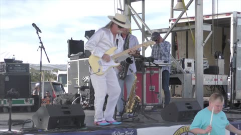 Mojo Collins - New Glatitude