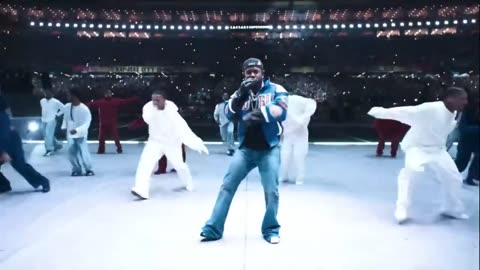 Kendrick_Lamar_Performs_Not_Like_Us_at_Super_Bowl_LIX