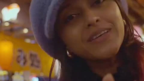 Yohani--- Beautiful singer with a beautiful voice