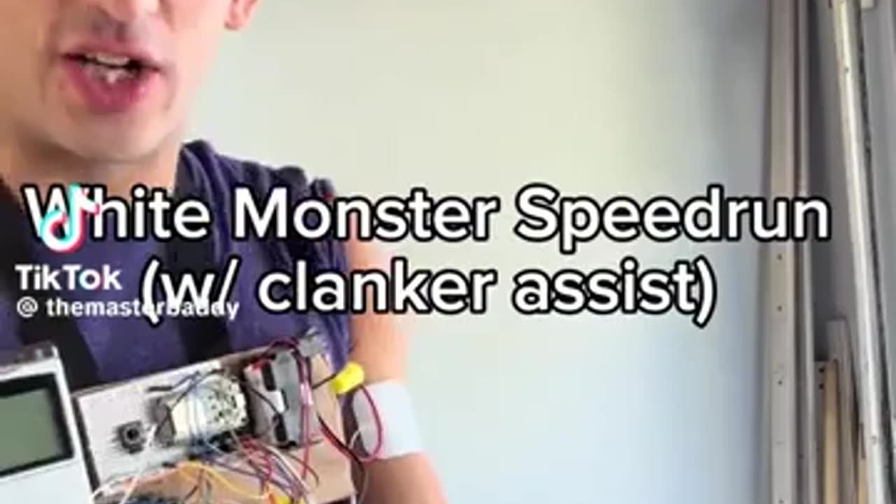 😂💡 This DIY Gadget Invention is a Hilarious Fail! | FunFM