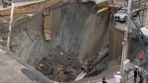 😮💥 Bangkok Road Collapse Shocks Residents! | FeedMyCuriosity