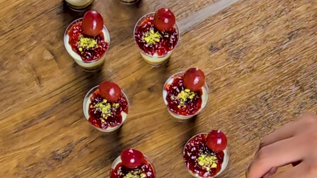 No-Bake Cheesecake Cups