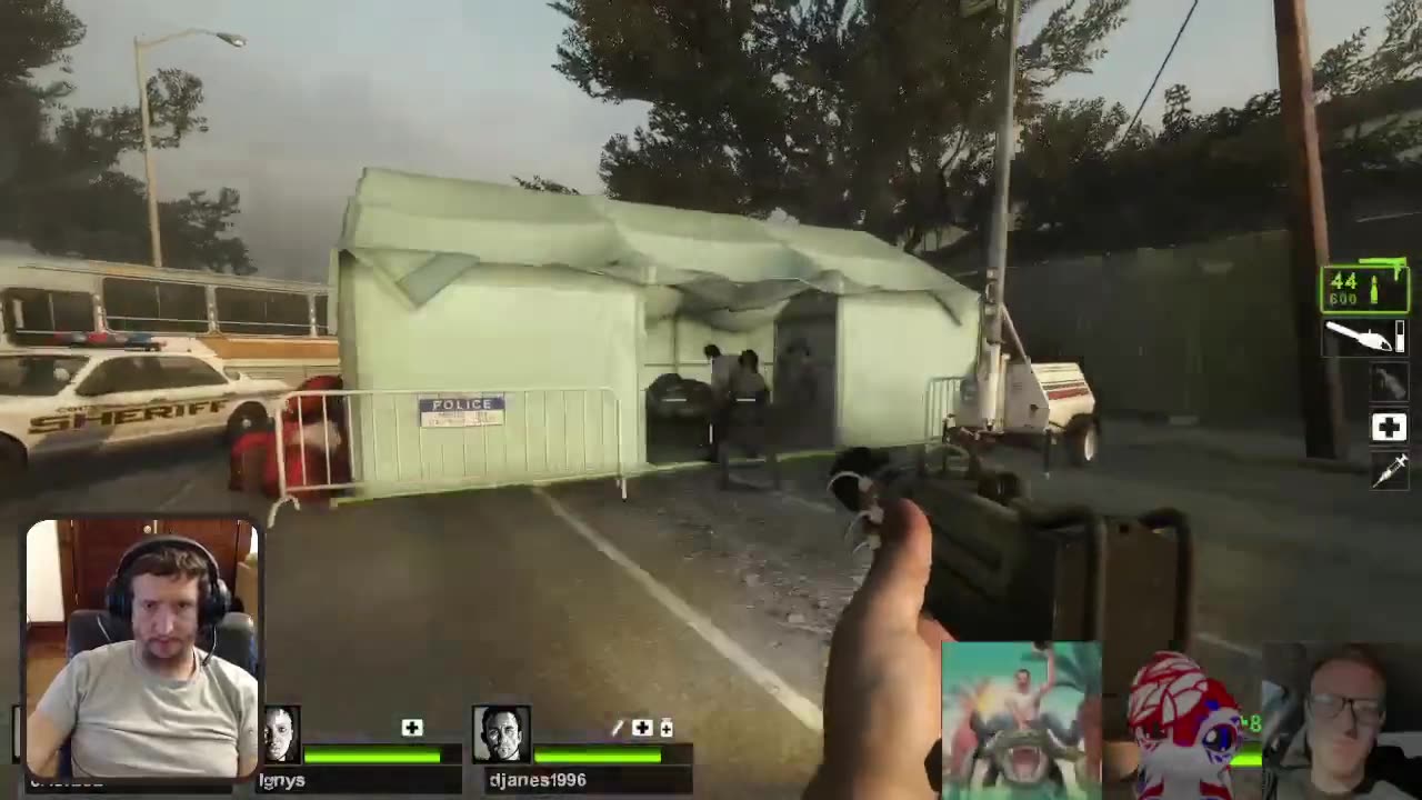 Left 4 Dead 2 with Florida, Ignys, and Strait