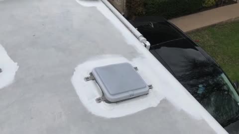 DIY Roof Renewal Heng's Makes Your RV Shine Like New