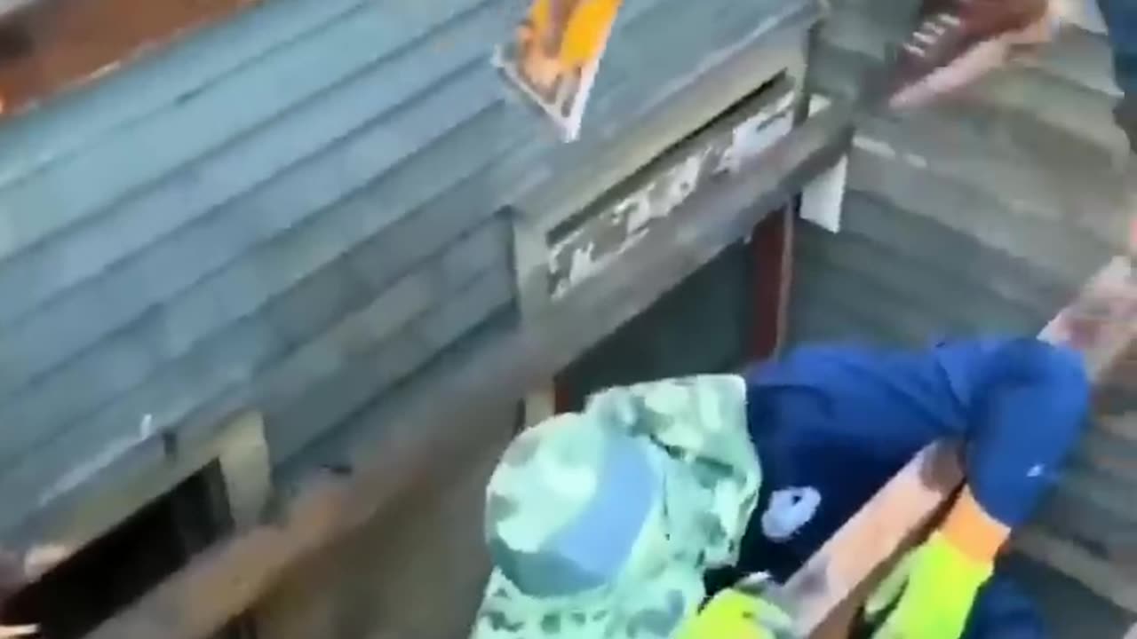 wait end 😂😂 #funny #short #meme #fail #falldown #just_different