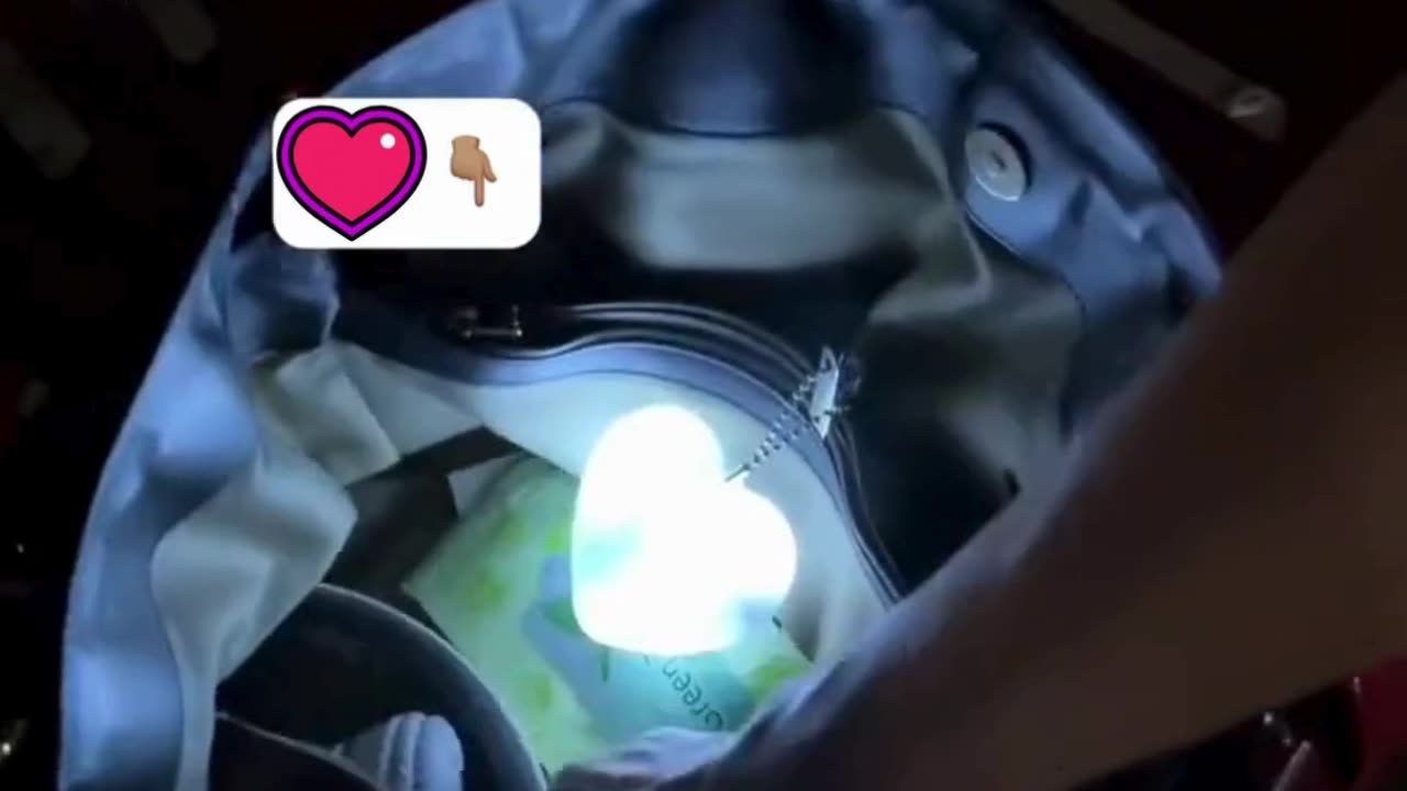 Women’s Must Have Purse Light Female Handbag Heart Light with Automatic Sensor is the best gift