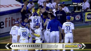 Andretty Cordero debutó con jonrón