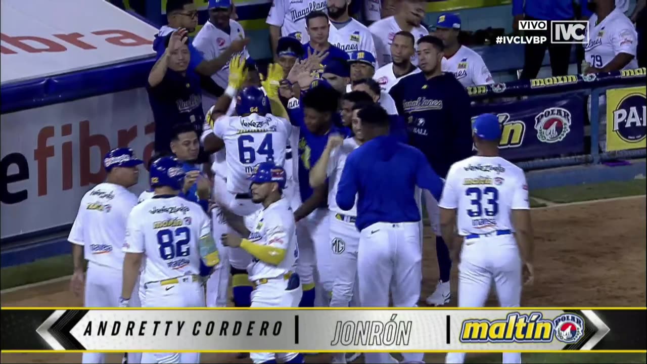 Andretty Cordero debutó con jonrón