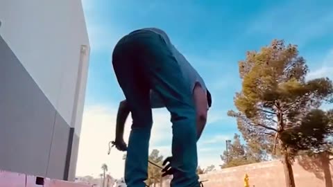 Blind Skateboarder Moves Like Gravity Owes Him Money 😂
